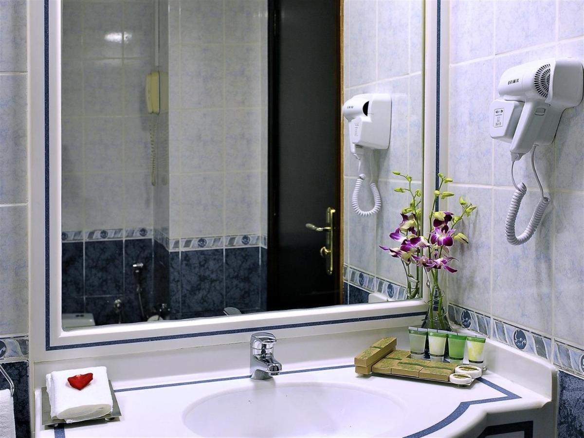 Signature Inn Hotel Deira Ντουμπάι Δωμάτιο φωτογραφία